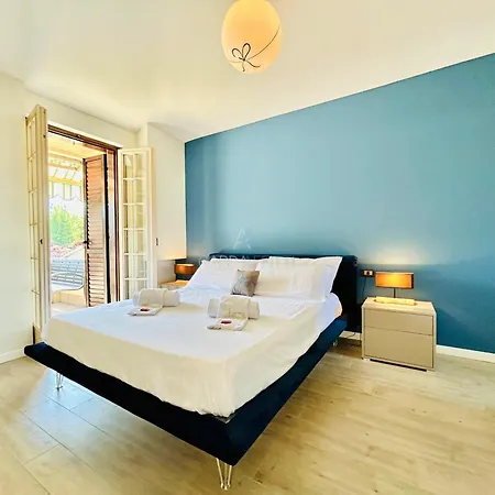 Appartement Parigi - 200m Dal Con Vista Piscina Sirmione